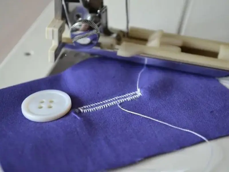 دوخت جادکمه لباس