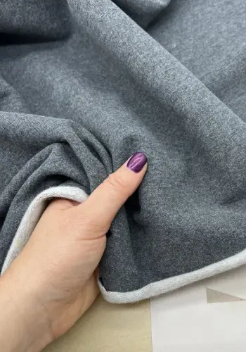 چگونه پارچههای کشی را بدوزیم