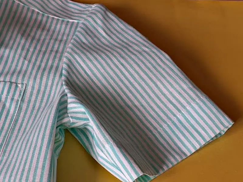 کشیدگی درز زیر آستین