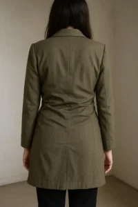 بد ایستادن پشت مانتو