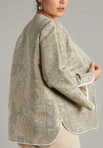 علت بد ایستادن پشت مانتو